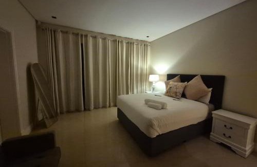 Alphen House | Jumanji Safaris Villa Constantia