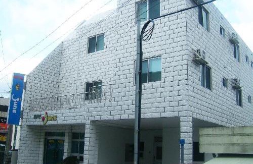 Downtown Hotel | Jun Motel