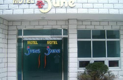 Downtown Hotel | Jun Motel