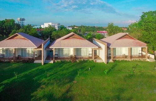 Naypyidaw Hotel | Junction Hotel Nay Pyi Taw (Bed & Breakfast)