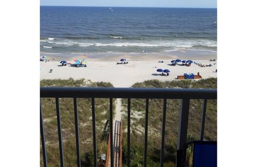 Ash Condo | June 15-22! Price reduced! 1 bedroom, Peaceful Beachfront, Westwinds