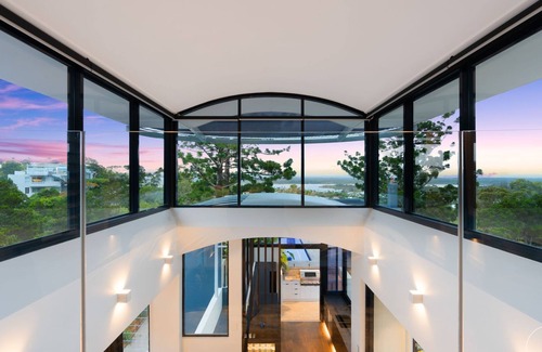 Noosa Heads Apartment | June - Noosa Heads - An exquisite three-level top-floor penthouse in Noosa Heads.