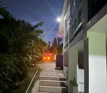 Runaway Bay Apartment | June’s comfort paradise