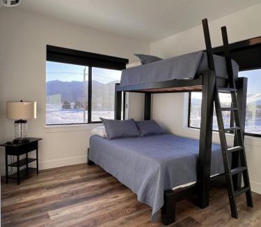 Juneau Apartment | Juneau Family Friendly Getaway 301