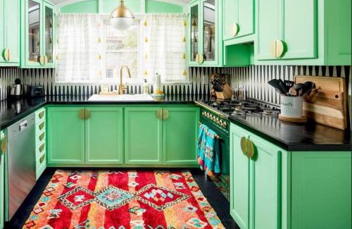 Midtown Apartment | Jungalow Bungalow