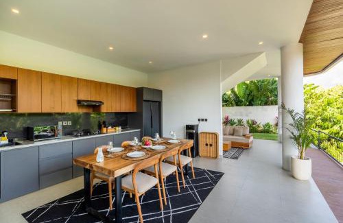 Cepaka Villa | Jungle Breeze Villa by Betterplace