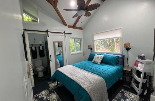 Honaunau-Napoopoo House | Jungle Cabin with 2 private bed & bath