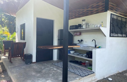Cocles Apartment | Jungle Casita with A/C and outdoor kitchen