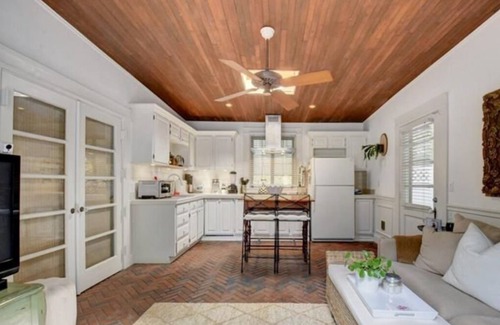Riverside Park House | Jungle Getaway In The Heart of Ft. Lauderdale