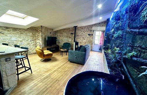 Fumel Apartment | Jungle Gite