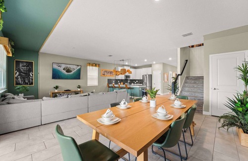 Four Corners House | Jungle House At Championsgate