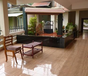 Thekkady House | Jungle Palace Homestay