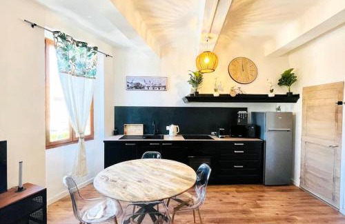 Le Muy Apartment | Jungle (Play) Room