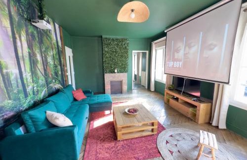 Centre Ville Apartment | Jungle Urbain- Sauna - Ciné - Hamac - Hyper centre
