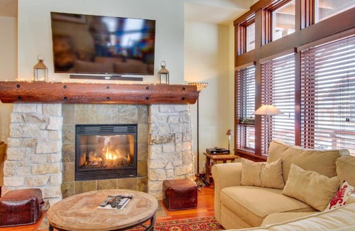 Mammoth Lakes Apartment | Juniper Crest #11