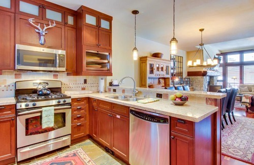 Mammoth Lakes Apartment | Juniper Crest #11