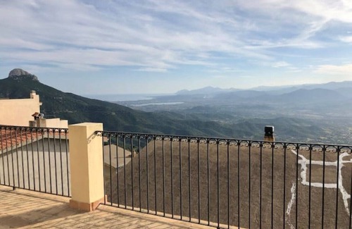 Baunei House | Juniper House in Baunei, OG, Sardinia