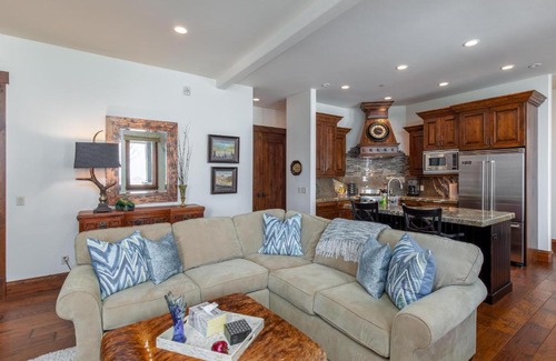 Park City House | Juniper Landing @ Alpine Ski Properties