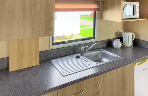 Skegness House | Juniper Standard (Pet Friendly)