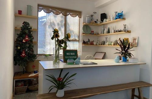 Qixing Hostel | Junshe Youth Hostel