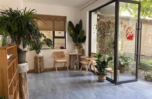 Qixing Hostel | Junshe Youth Hostel