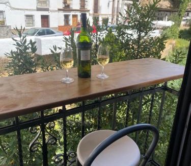 Setenil de las Bodegas Apartment | Junto al Rincón del Dulce
