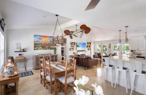 Jupiter House | Jupiter Breeze Haven