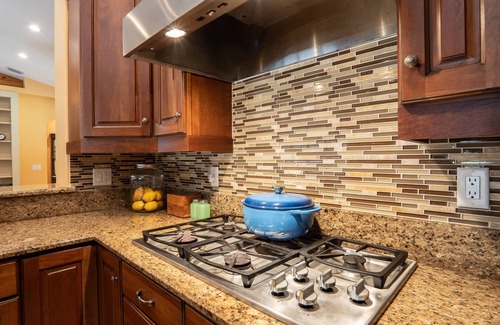 Jupiter Farms House | JUPITER FARMS TIKI PARADISE! Private, heated pool, Monarch Butterfly Waystation.