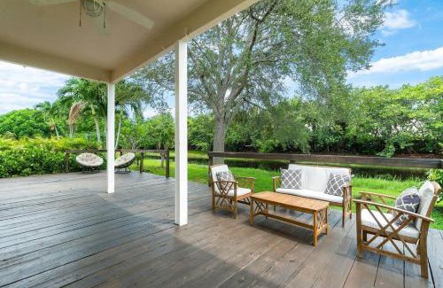 Jupiter Villa | Jupiter's Beacon Villa