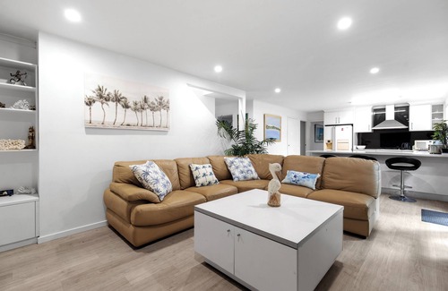 Rye House | Jurassic Park - Stay 3 pay 2 Special Offer!