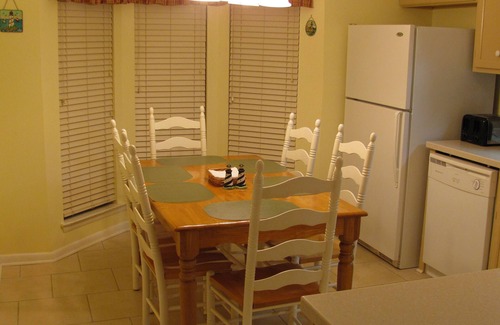 Hilton Head Island Villa | 'Just Another Day In Paradise' in our 2BR-2BA Villa