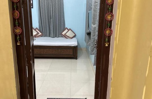 Mahmoorganj House | Just Be Happy Homestay