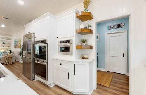 Crystal Beach House | Just Beach It!