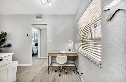 Harbordale Apartment | Just Beachy Apt 3