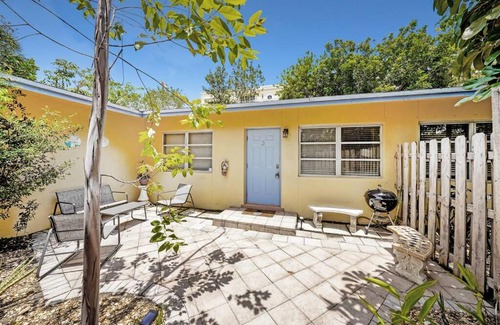 Harbordale Apartment | Just Beachy Apt 3
