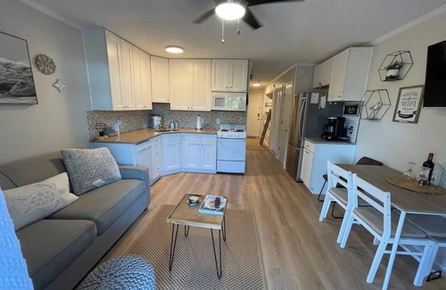 Hilton Head Island Condo | Just Beachy! Absolute top notch design, Oceanviews