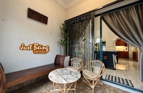 Ampang Apartment | Just Being Home 10pax 3BR/3BA 4Queen/1Sofa