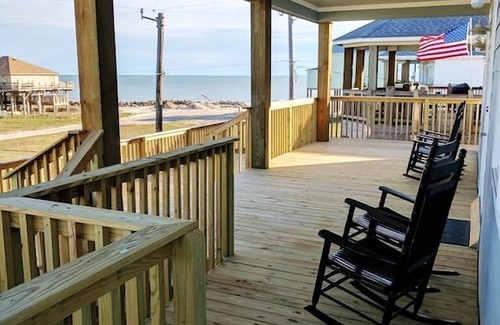 San Luis House | "JUST BREATHE" Brand new 2017 4 bedroom, 4 bath Beach house