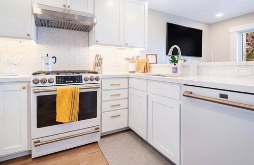 Noe Valley House | ⭐ Just completed 2bd with storage luxury remodel nested in quiet Noe Valley ⭐