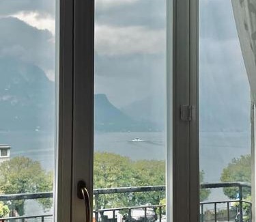 Bellagio Apartment | JUST LAKE