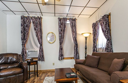 Potosi Apartment | Just Like Home Suite