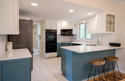Saugatuck House | Just listed in Saugatuck near Oval beach