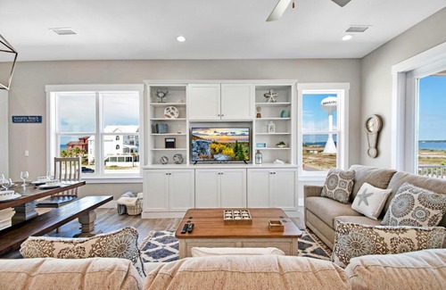 Navarre Beach House | Just Peachy