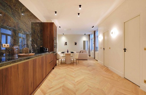 Saint-Victor Apartment | JUST STEPS AWAY FROM THE ICONIC NOTRE DAME - BLVD SAINT GERMAIN - 2 BEDROOM
