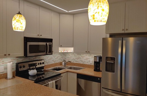 Fort Pierce Condo | Just Steps from Everything - Ocean Village, Hutchinson Island