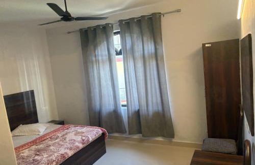 Bhagsu Nag Hotel | Just Us