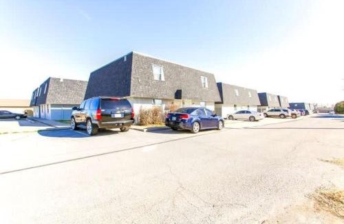 Lawton Apartment | Just what you need closest to Fort Sill