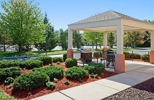 Somerset Resort | Just What You Were Looking For! 4 Awesome units near Fort Worth Zoo!