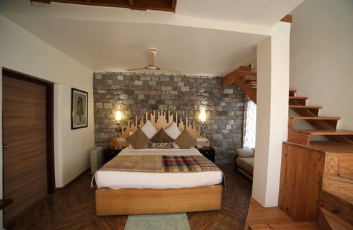 Mukteshwar Hotel | juSTa Mukteshwar Retreat & Spa