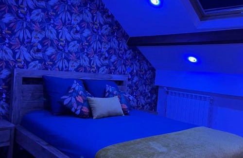 Fives Hotel | Justcozy chambre indépendante #4